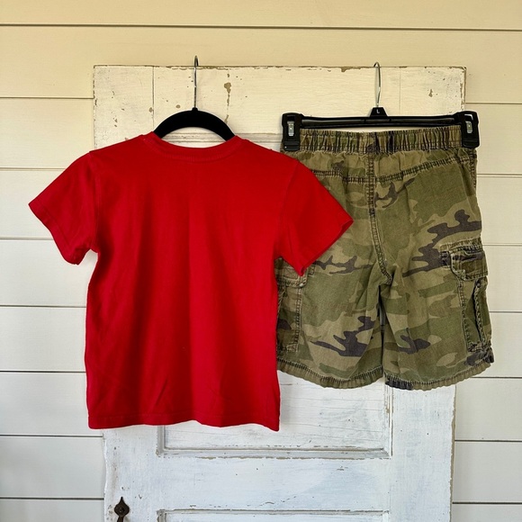 NIKE, BOYS SHORT SLEEVE, RED SHIRT, & CHILDRENS PLACE, BOYS CAMO SHORTS, SIZE 7 - Picture 2 of 8
